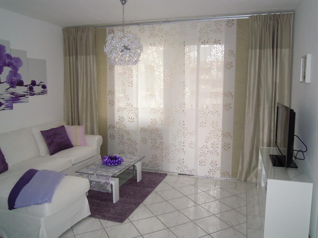 Orchidee Apartment Wiener Neudorf Exterior photo