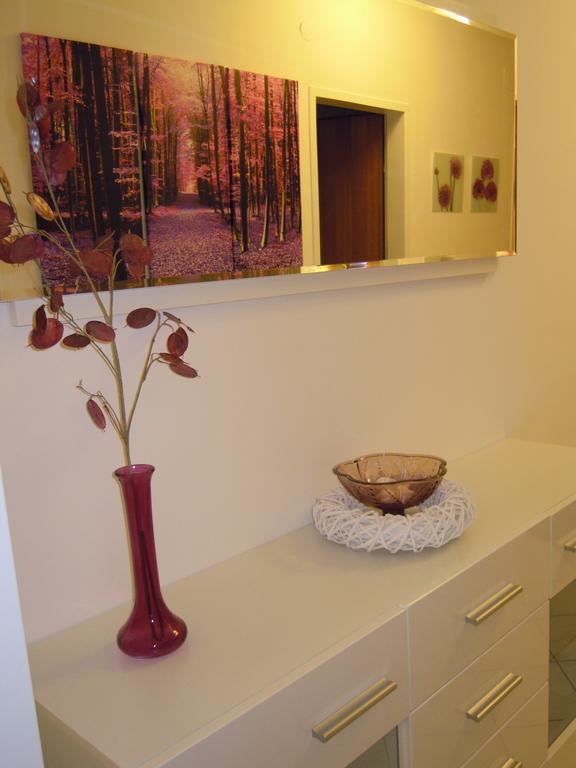 Orchidee Apartment Wiener Neudorf Exterior photo